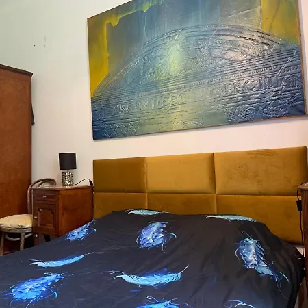 Beautiful And Charming In The Heart Of The Old Town *