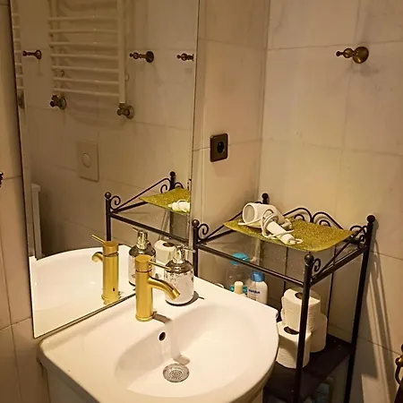 Apartment Beautiful And Charming In The Heart Of The Old Town *