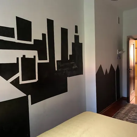 Beautiful And Charming In The Heart Of The Old Town Apartment